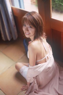 剃须然后捡到女高中生动漫